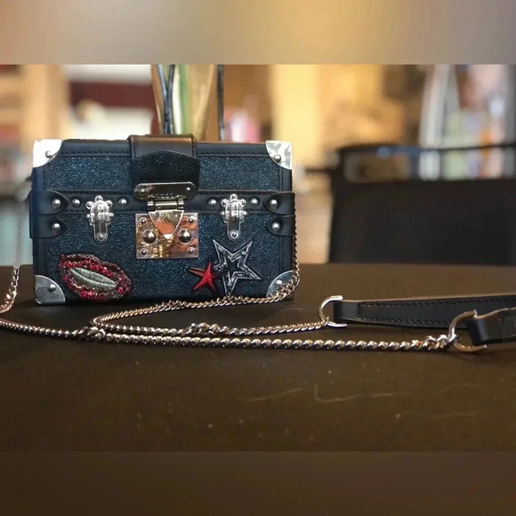 Black Urban Revivo Small Chain strap purse shoulder bag in Good Condition - Picture 4 of 11